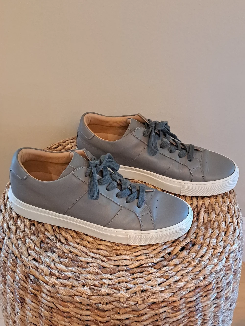 GREATS Brooklyn Mens Royale Grey Leather Athleisure/Business Casual Sneakers 8.5